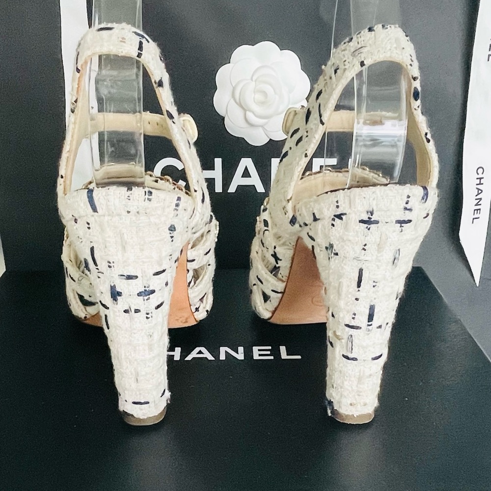 COPY - Chanel cc logos tweed gold chain strappy sandals size 38.5 - Picture 10 of 14